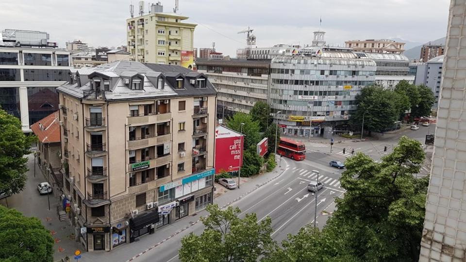 Central View Apartment Skopie Exterior foto